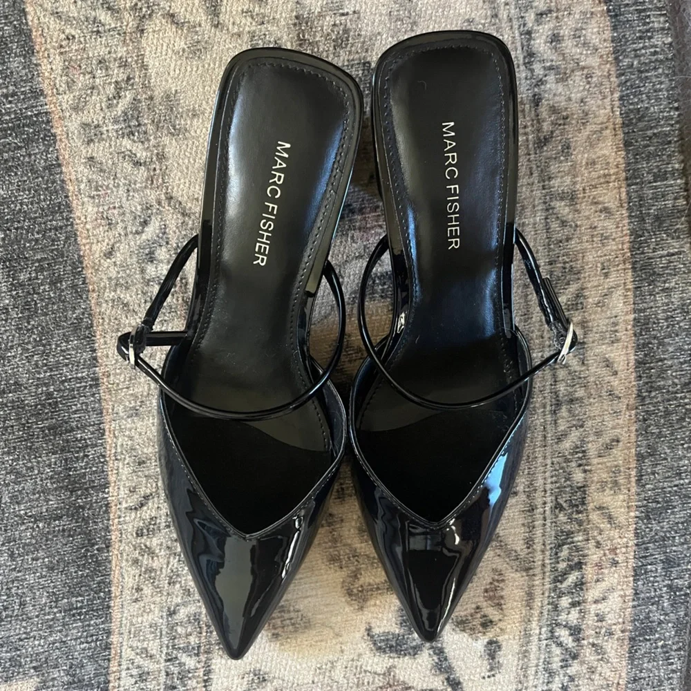 Marc Fisher “Lakey” Black Heeled Mules - Picture 3 of 4